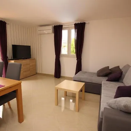 Gorica Ii A2-2 Br-1 By Interhome Apartament *