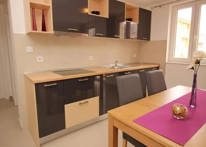 Gorica Ii A2-2 Br-1 By Interhome Башка