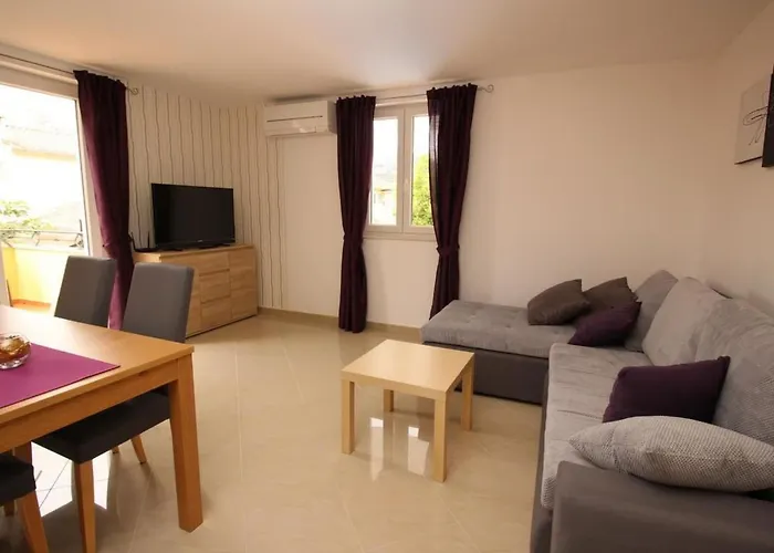Gorica Ii A2-2 Br-1 By Interhome Apartmán *